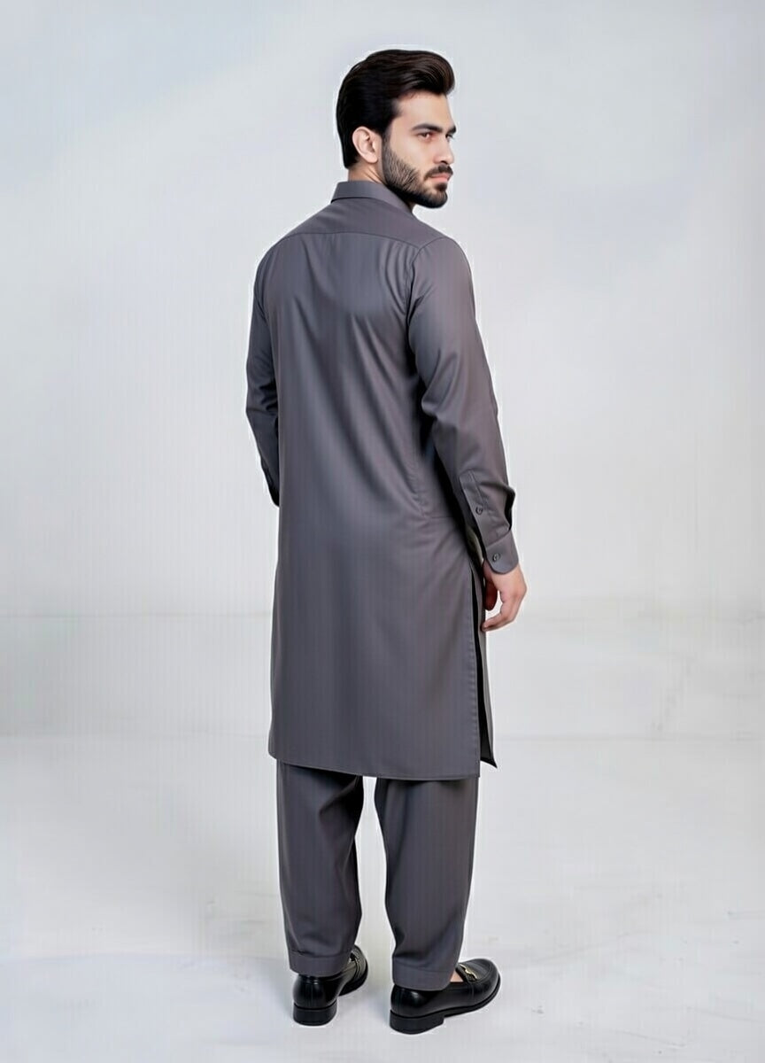 Charcoal Gray – Subtle & sophisticated