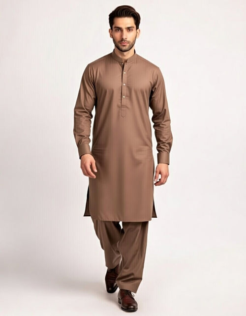 Beige / Khaki – Earth-tone classic