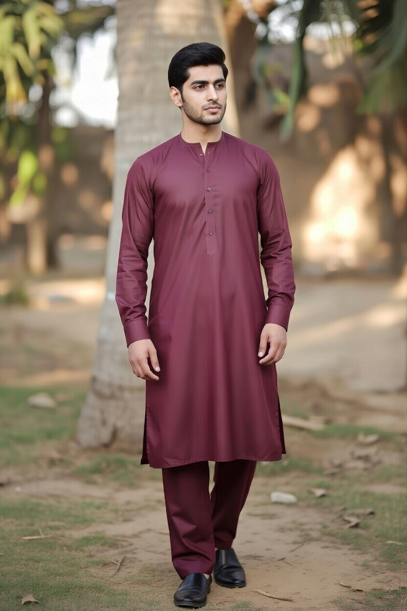 Dark Maroon – Warm and regal